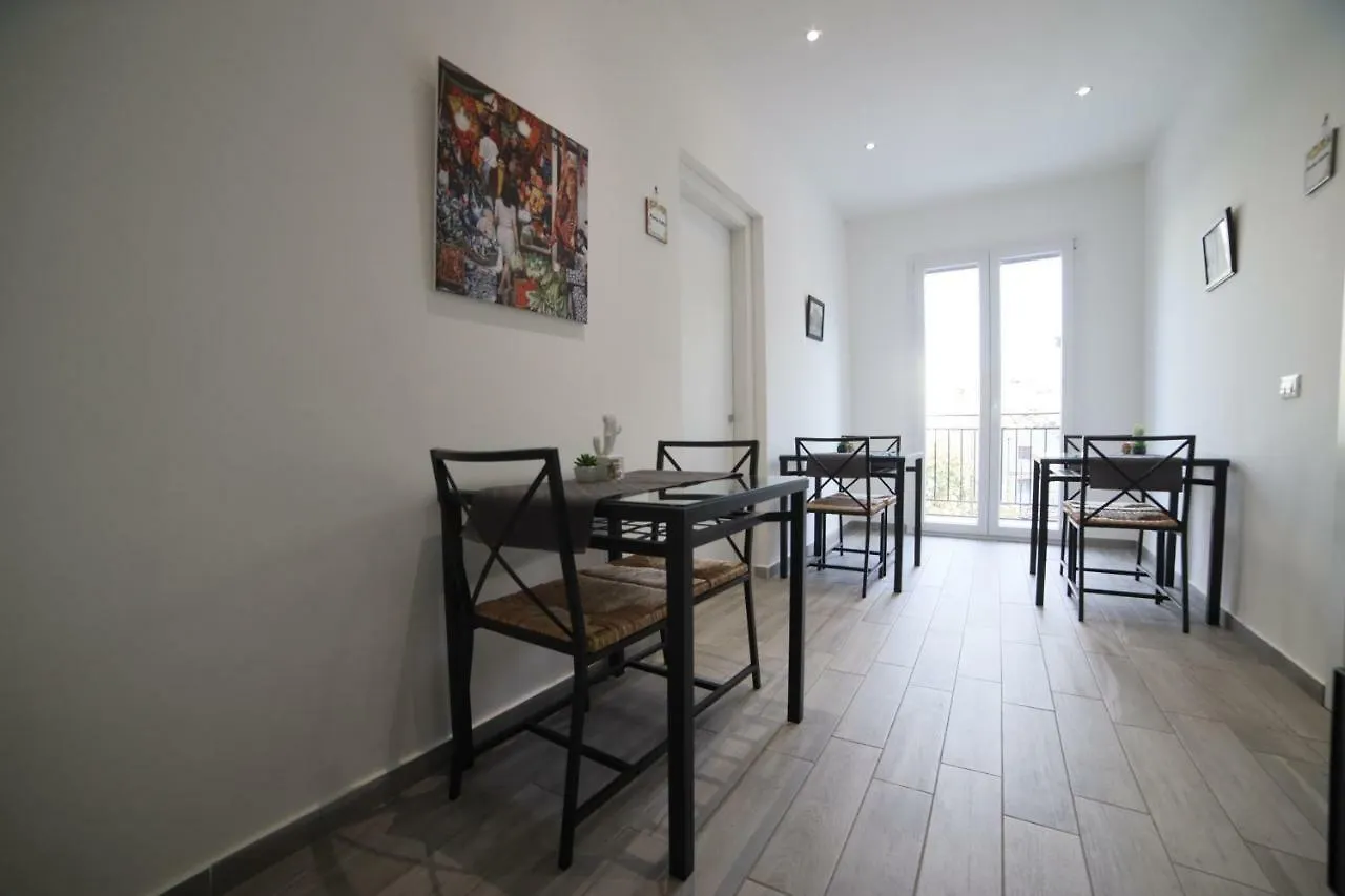 Cavour37 Rooms Palermo Italy